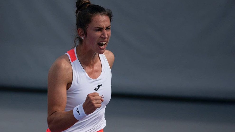 Sorribes debuta con victoria en Lausana