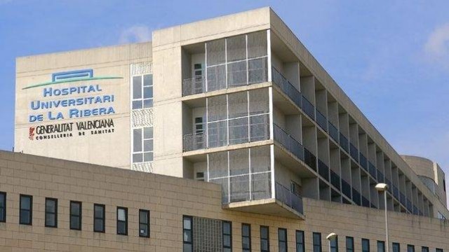 El Hospital de la Ribera dispondrá de 70 plazas más de aparcamiento gratuito 