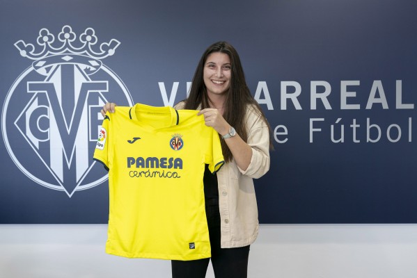 La defensa castellonense Cristina Cubedo vuelve al Villarreal cinco años después
