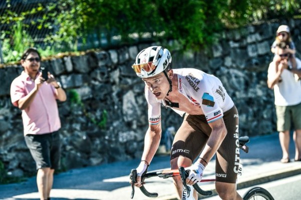 Jungels se apunta su triunfo más prestigioso
