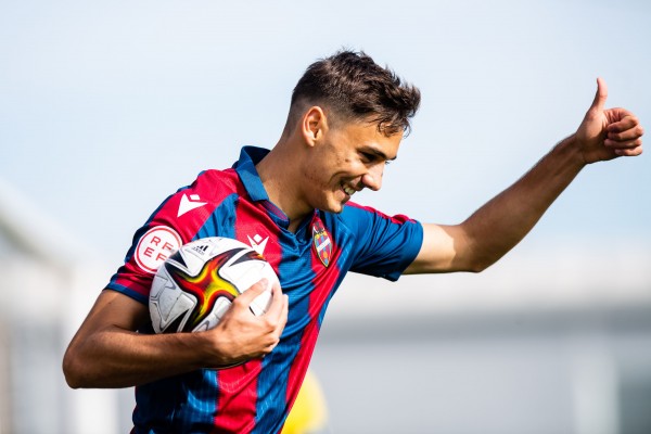 El Alcoyano ficha al delantero Raúl Alcaina
