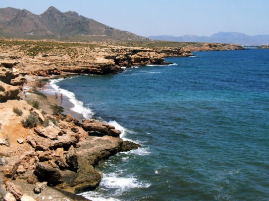 La Comunidad activa el servicio de vigilancia ambiental en las playas de Calnegre