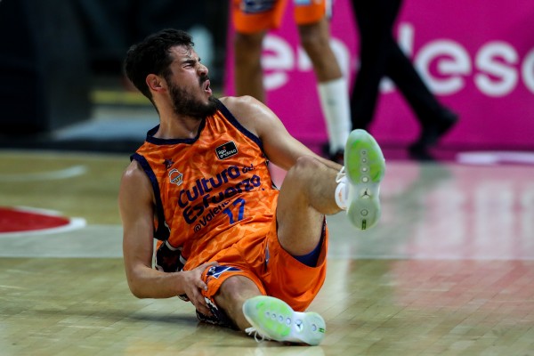 Valencia Basket llega a un acuerdo con el Barça y Kalinic jugará en el Palau