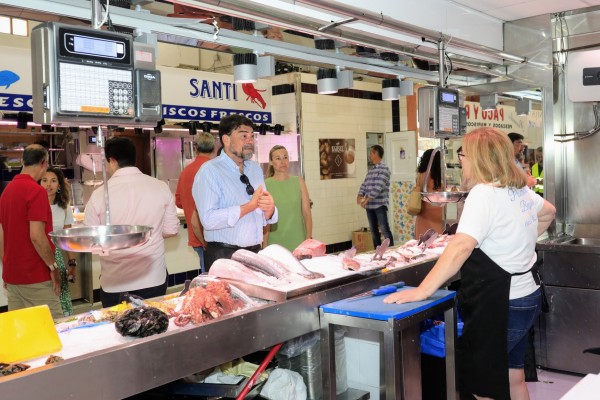 Alicante acelera las reformas de San Mateo y el Mercado de Carolinas para concluirlas en octubre