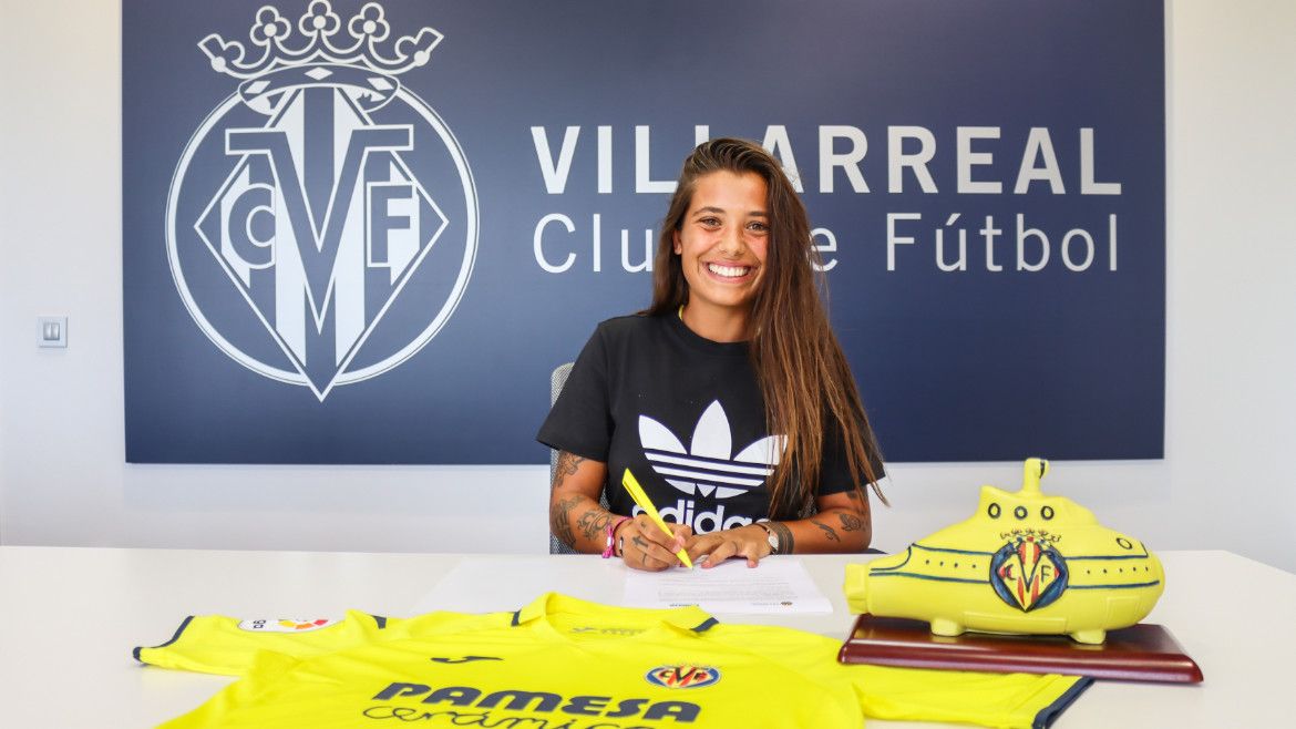 El Villarreal ficha a la centrocampista catalana María Llompart
