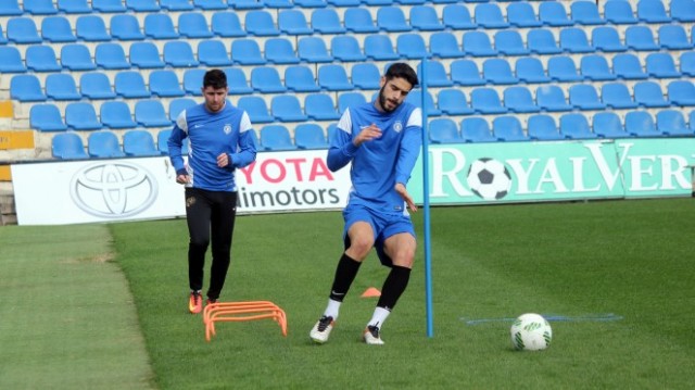 Fernando Román sigue siendo duda