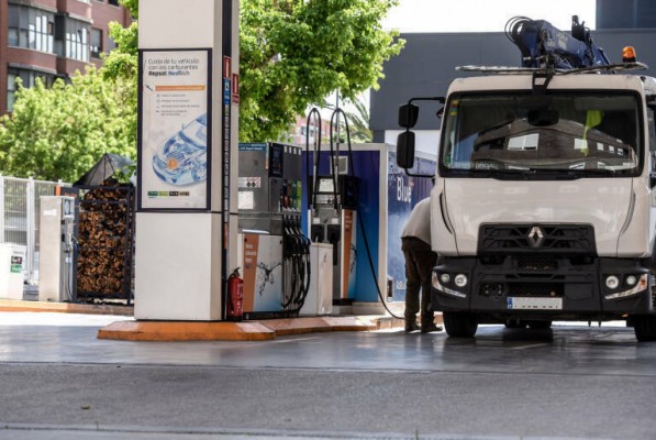 La CNMC concluye que las gasolineras no se apropian de la bonificación al combustible