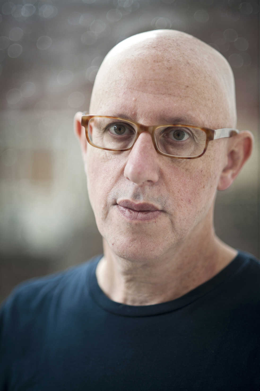 La mirada cuántica de Sergio Chejfec nos muestra lo que no vemos en 'Teoría del ascensor'