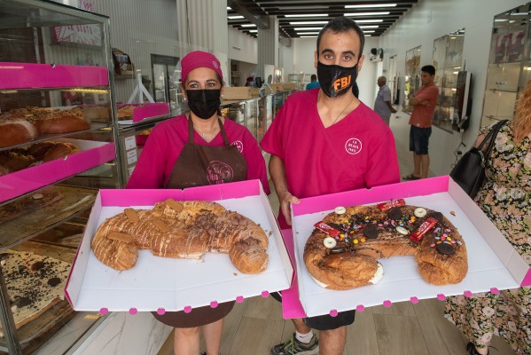 Gigantismo en el bollo: La Beata, Forn Vivó y Horno Iborra
