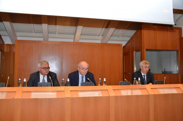 El azulejo italiano urge más pragmatismo y menos ideología a Europa frente a la descarbonización