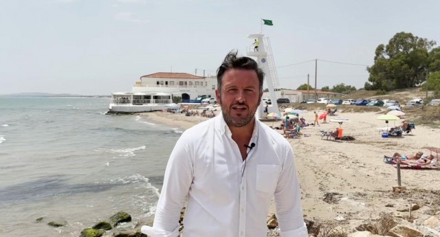 El PP de Elche propone recuperar la primera línea de playa de La Marina y legalizar los chalets