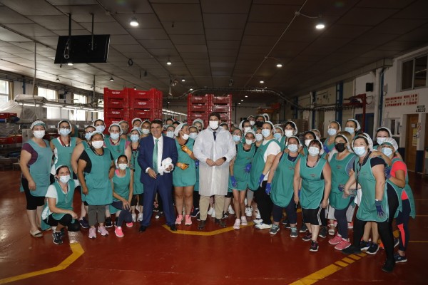 Tres millones de inversión y 250 empleos: Frutas Torero duplica plantilla con su nueva sede en Abarán