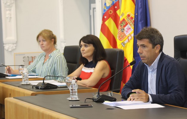 Bloque político en la Diputación para ampliar inversión y plazos de las obras municipales