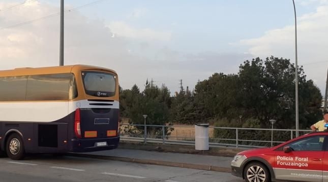 Un conductor de autobús de Monbus, denunciado por consumo de drogas mientras llevaba un grupo escolar de Salou a Pamplona
