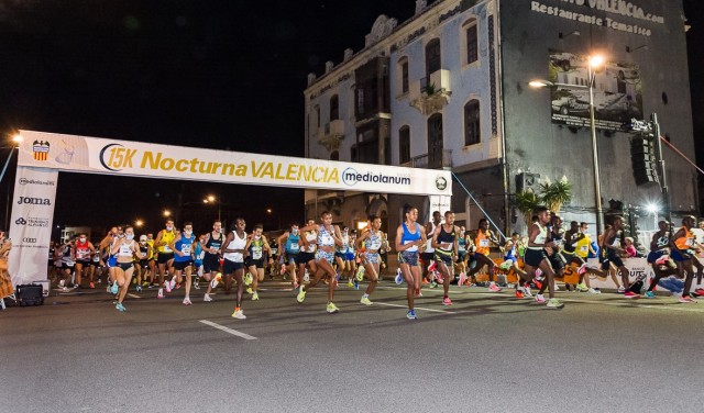 Cuenta atrás para el cambio de precio de dorsales de la 15K Nocturna Valencia Banco Mediolanum 