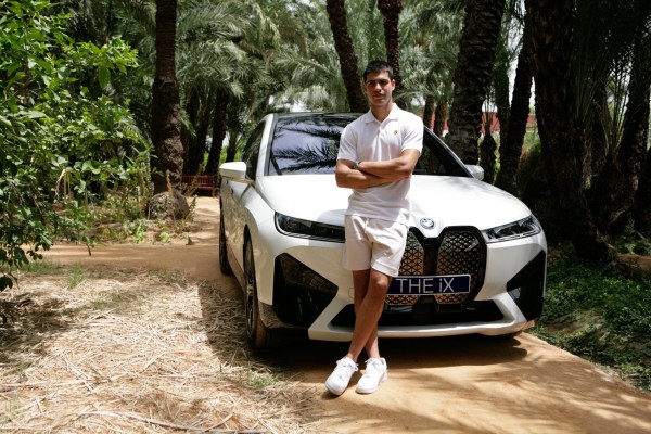 BMW se hace con Carlos Alcaraz: el murciano es embajador de la marca alemana en España 
