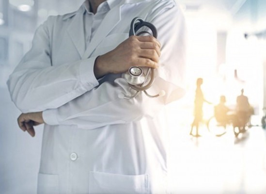 CSIF denuncia que España tiene un déficit de 289.000 profesionales sanitarios respecto a la UE
