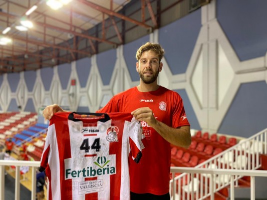 El Fertiberia Puerto Sagunto renueva al lateral izquierdo Vicente Poveda