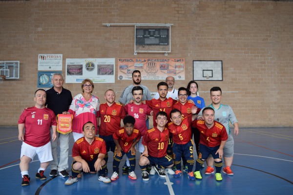 La Selección Española de Talla Baja elige Picassent como sede para continuar su preparación internacional