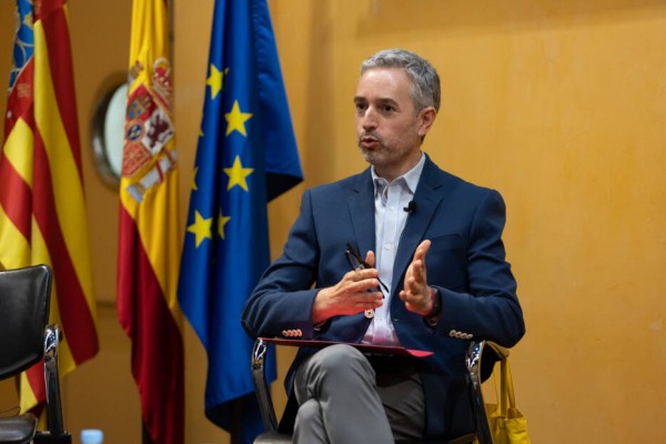 José Luis Pérez Pont: 