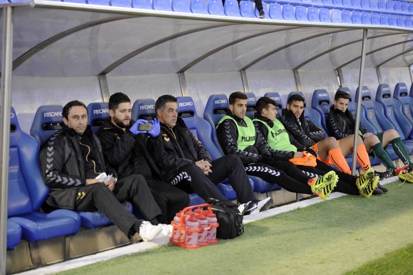 Gavà y Villarreal representan en el Rico Pérez las dos caras de la Segunda B