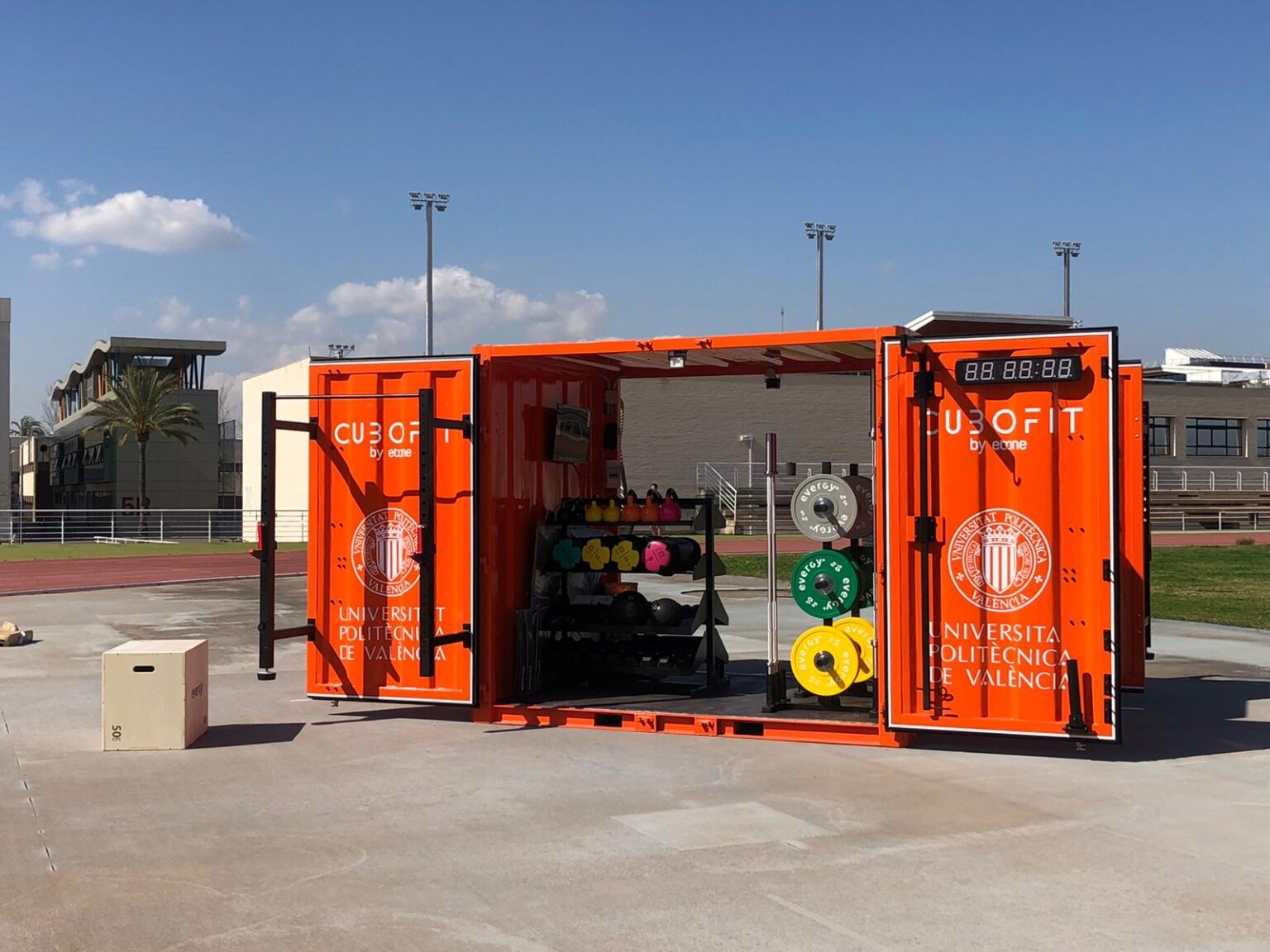 Negocios que han encontrado en los contenedores el receptáculo perfecto
