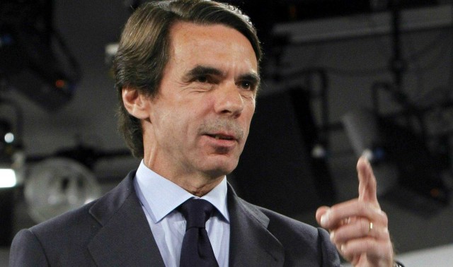 Aznar participa en Valencia su primer acto público tras renunciar a la presidencia de honor del PP