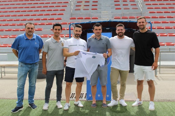 La Unión Molinense CF echa a andar en la Tercera División
