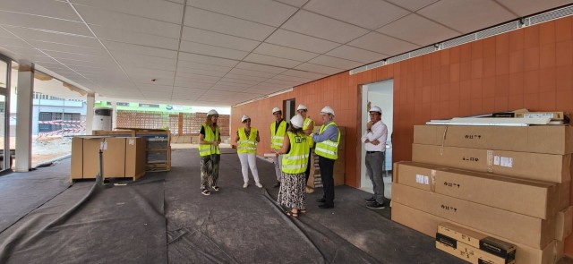 Tamarit dice que las obras en centros educativos de Almassora emplean a 800 personas