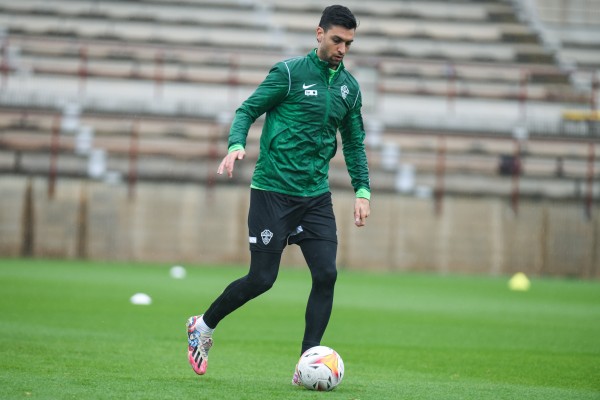 Pastore continuará en el Elche