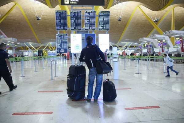 El aeropuerto de Valencia estrena ruta a Oslo con la aerolínea Flyr
