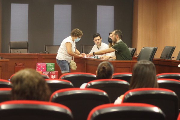 El Ayuntamiento de Onda contrata a 15 personas desempleadas durante los meses de verano 