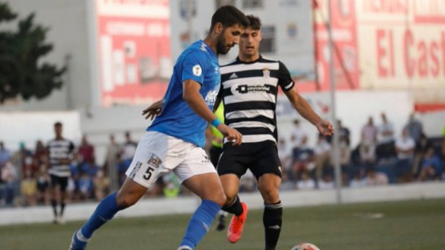 El central Cifu renueva con el Mar Menor FC
