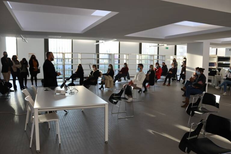 Vila-real contratará a seis jóvenes este verano en la reedición del programa de empleo 'Empuju'