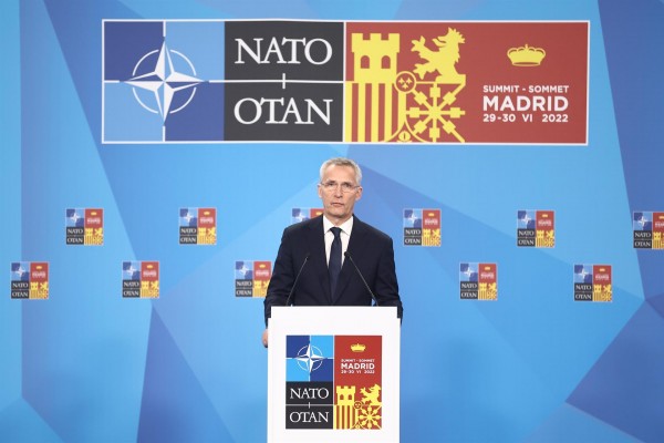 Stoltenberg mantiene que Ceuta y Melilla no están protegidas automáticamente