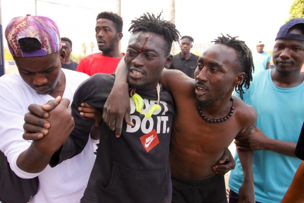 Todos los migrantes que saltaron la valla de Melilla  solicitan protección internacional en España