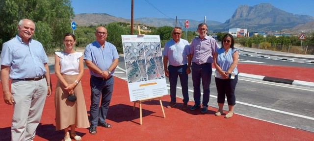 Finalizan las obras del vial de acceso que une la antigua N-332 con el puerto pesquero de la Vila Joiosa
