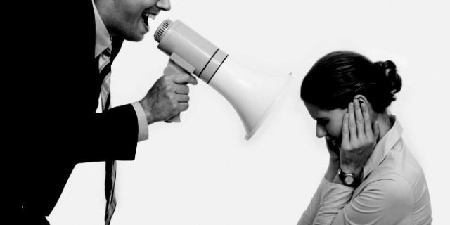 El 11% de los españoles sufre algún tipo de violencia laboral, según un informe de la VIU