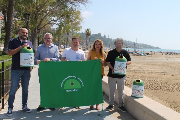 Benicàssim acoge la presentación del movimiento Banderas Verdes de Ecovidrio
