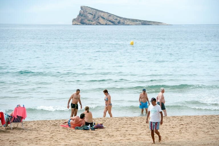 Bernabé insiste en que serán los ayuntamientos quienes valoren si aplicar la tasa turística