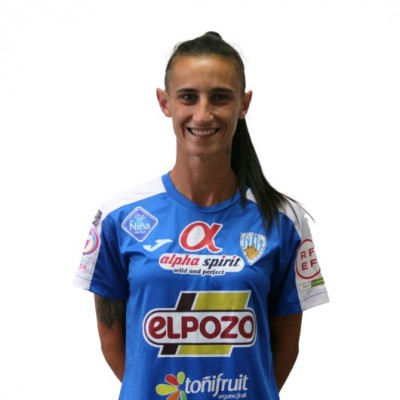 El Alhama CF renueva a la defensa Érica Sastre