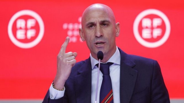 Un juzgado investiga por administración desleal a Rubiales y a Piqué