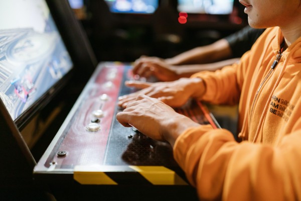 Dreamhack Valencia 2022 incluirá una zona retro con más de 30 máquinas arcade para toda la familia
