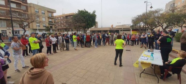 El Altet Decide prepara otra movilización por la segregación: denuncian que Elche no les facilita datos