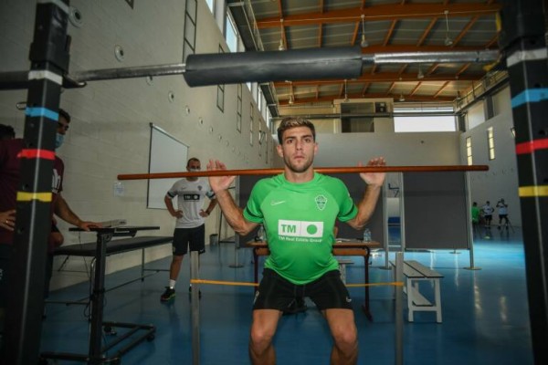 La pretemporada del Elche pasará por Algorfa