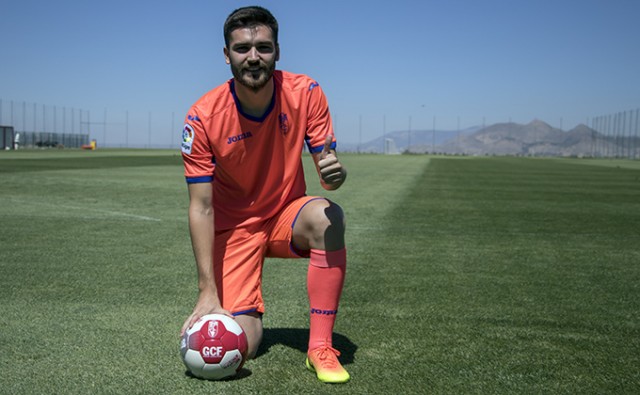 El Arsenal finiquita la cesión de Toral en el Granada