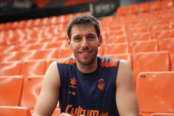 Van Rossom, cuarto jugador con diez campañas y Dubi igualará a Rafa Martínez