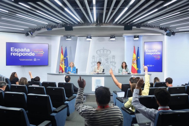 Iolanda Mármol deja su puesto en la Secretaría de Estado de Comunicación cesada por el Gobierno
