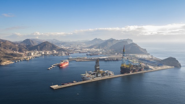 El Puerto obtiene un beneficio de 15,5 millones de euros en un 2021 lastrado por la pandemia