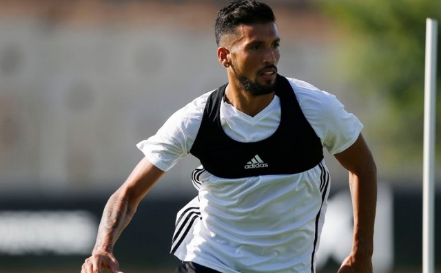 Garay se ejercita al margen y apura sus opciones de jugar contra el Espanyol